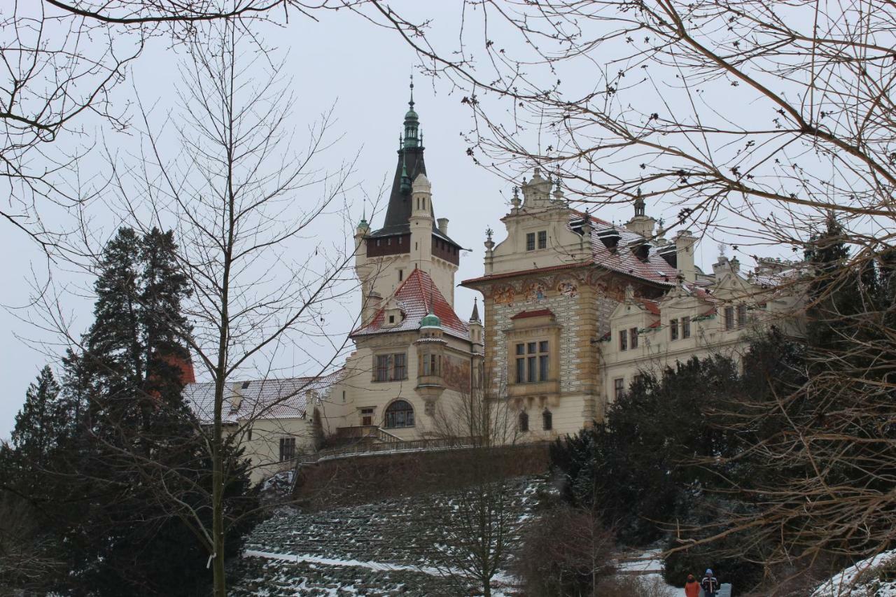 Rivendell Apartments Prague Exterior photo