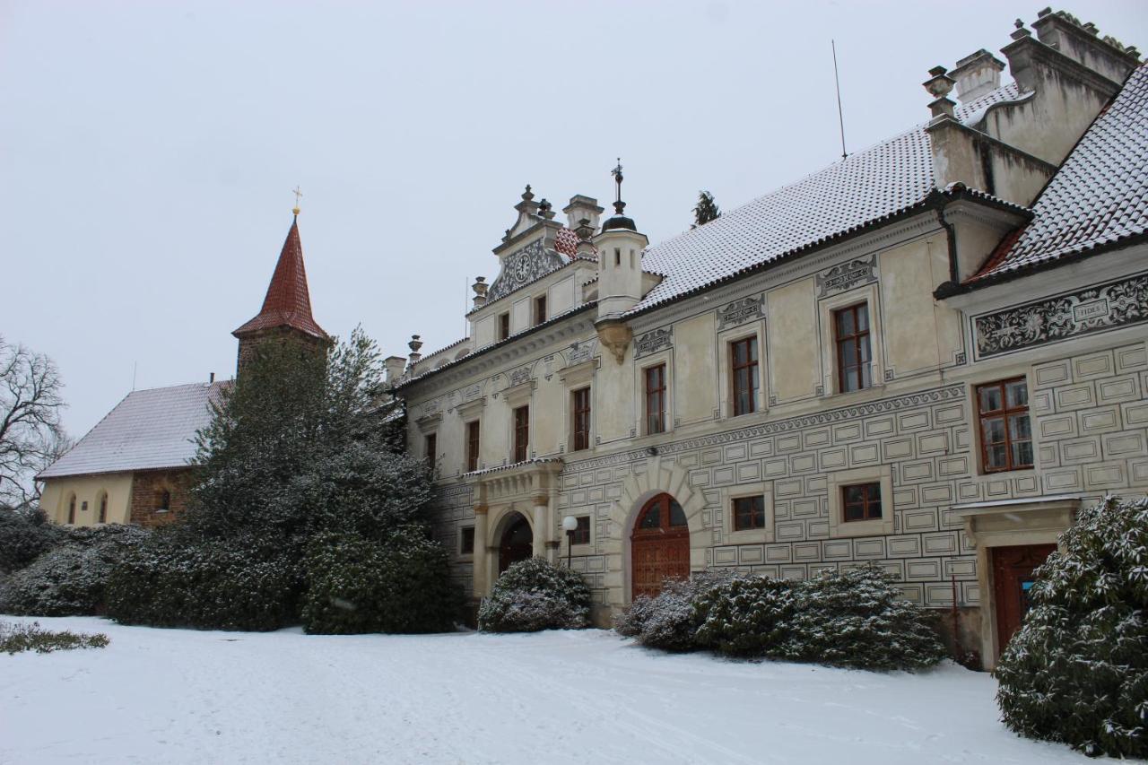 Rivendell Apartments Prague Exterior photo